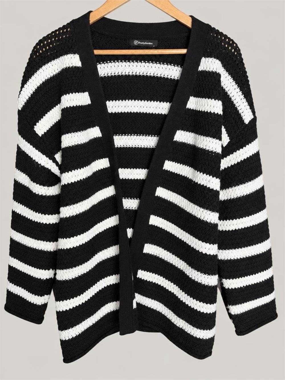 Pretty Garden Striped Black & White Open-Front Knit Cardigan - L
